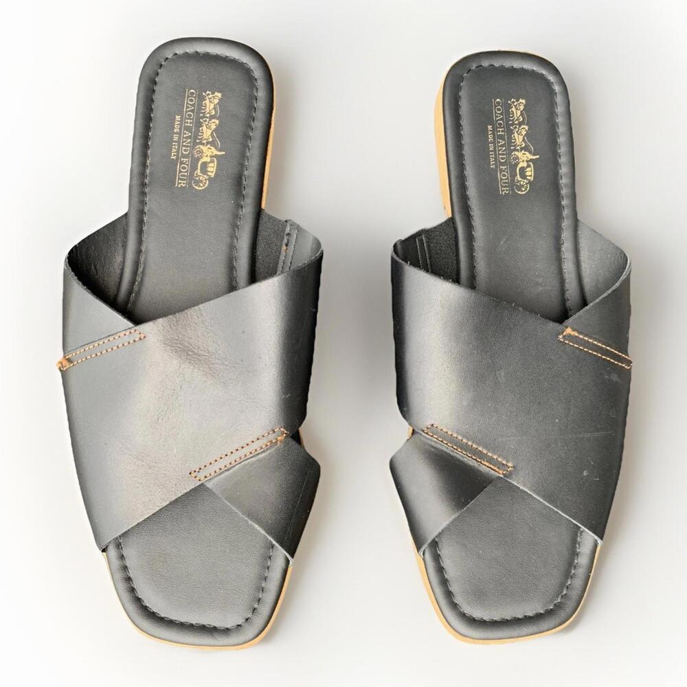 Coach And Four Flats Sandals Black Leather Sz 8.5 Italy